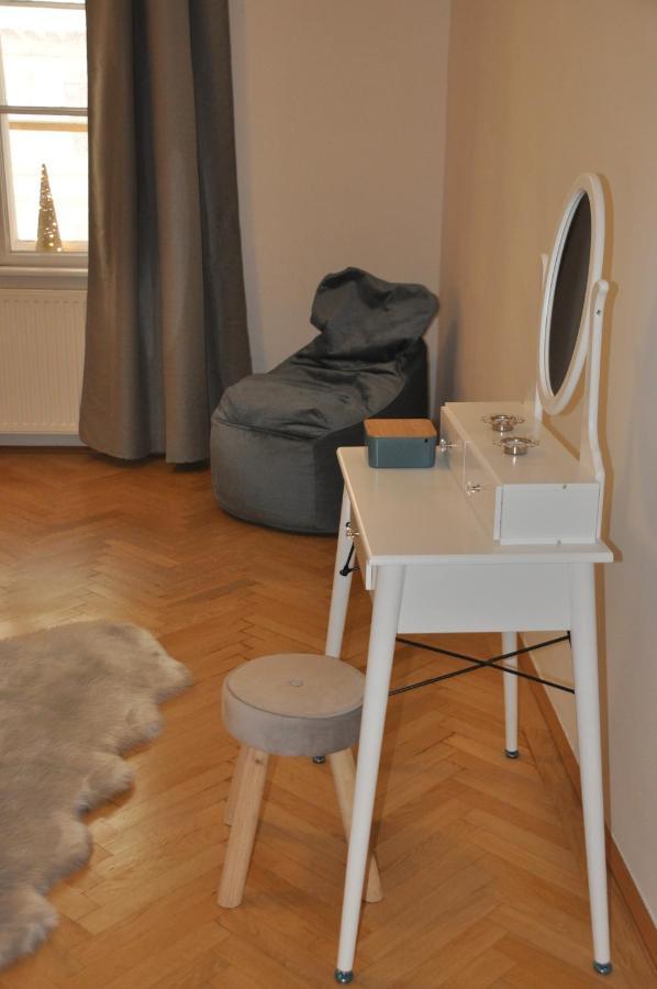 Wunderschone Altbauwohnung In Zentraler Lage Wien Exteriör bild